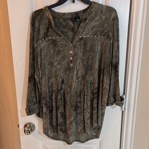New Directions Olive Green Blouse with Button Detail